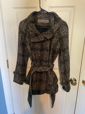 Zara Basic Black and Cream Textured Coat size medium